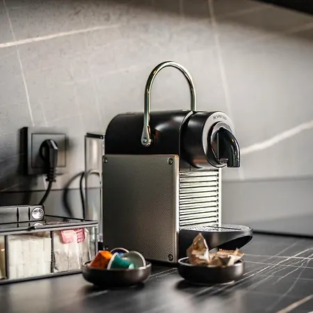 Appartement Llr Design - Emerald Im Zentrum Von *