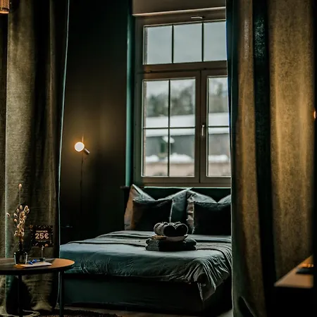 Llr Design - Emerald Im Zentrum Von *