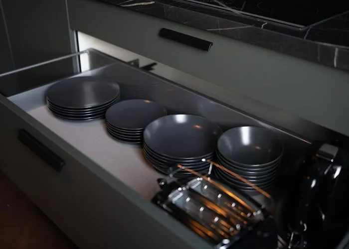 Llr Design - Emerald Im Zentrum Von Апартаменты *