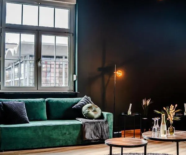 Llr Design - Emerald Im Zentrum Von Апартаменты *